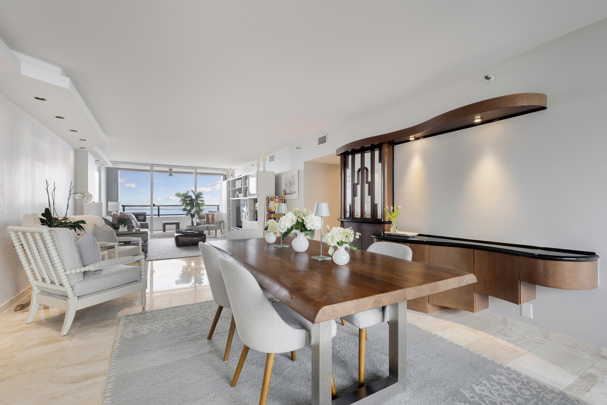 Listing Smart in the City: A First-Time Seller’s Guide to Brickell Real Estate