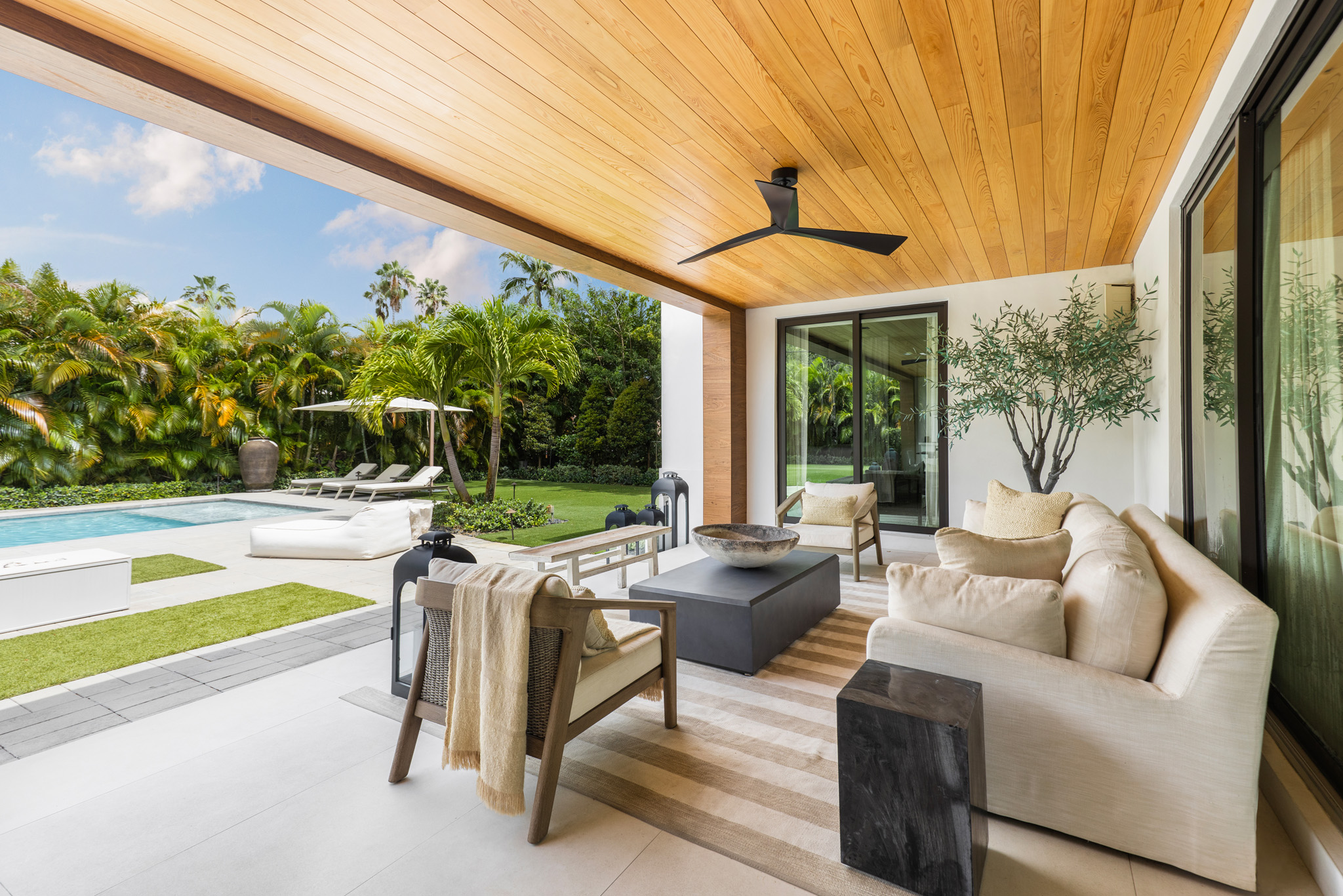 How Pinecrest Sellers Can Leverage Brickell Buyer Insights to Win in 2025