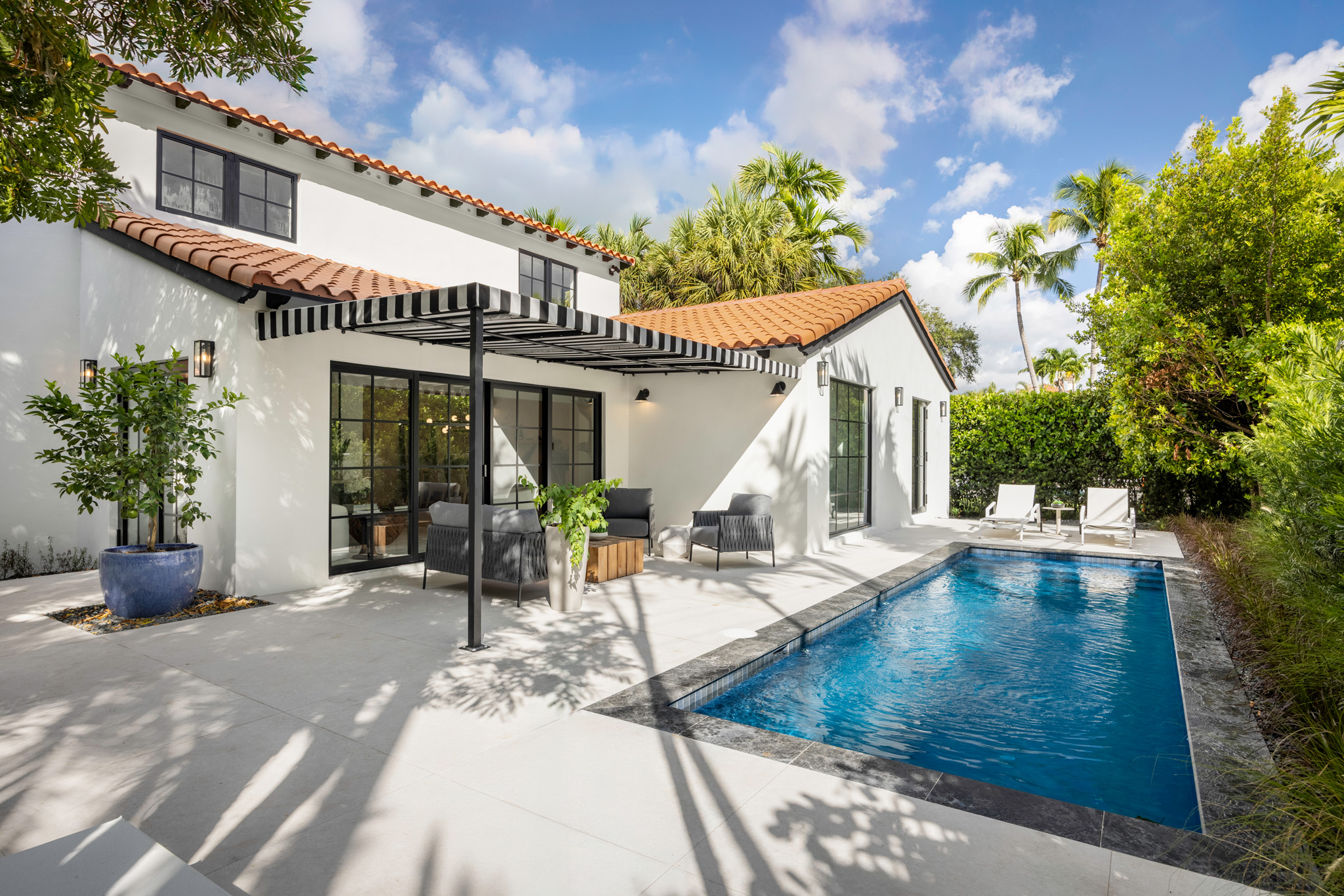 Should You Rent or Buy in Coral Gables? A Local Seller’s Guide