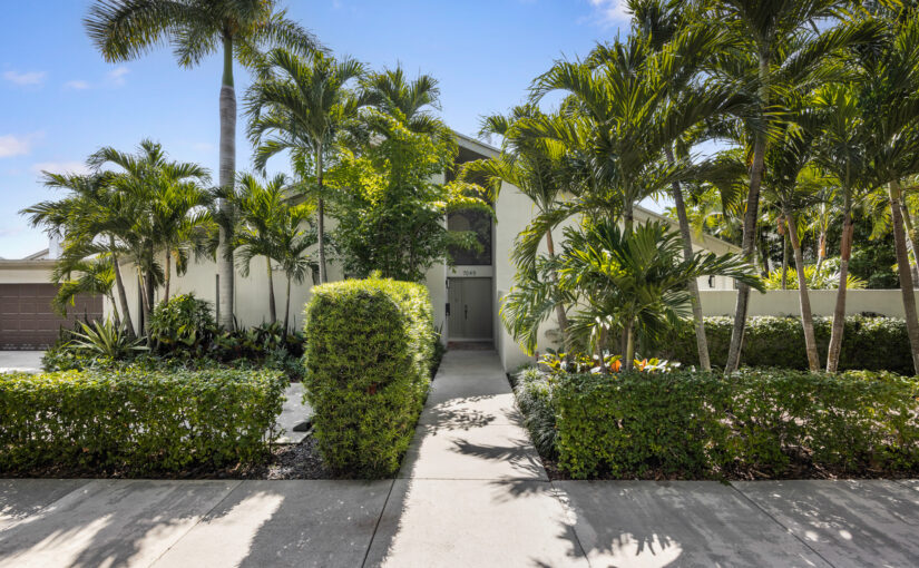 How Did The Riley Smith Group Successfully Sell and Buy at the Same Time in South Miami?