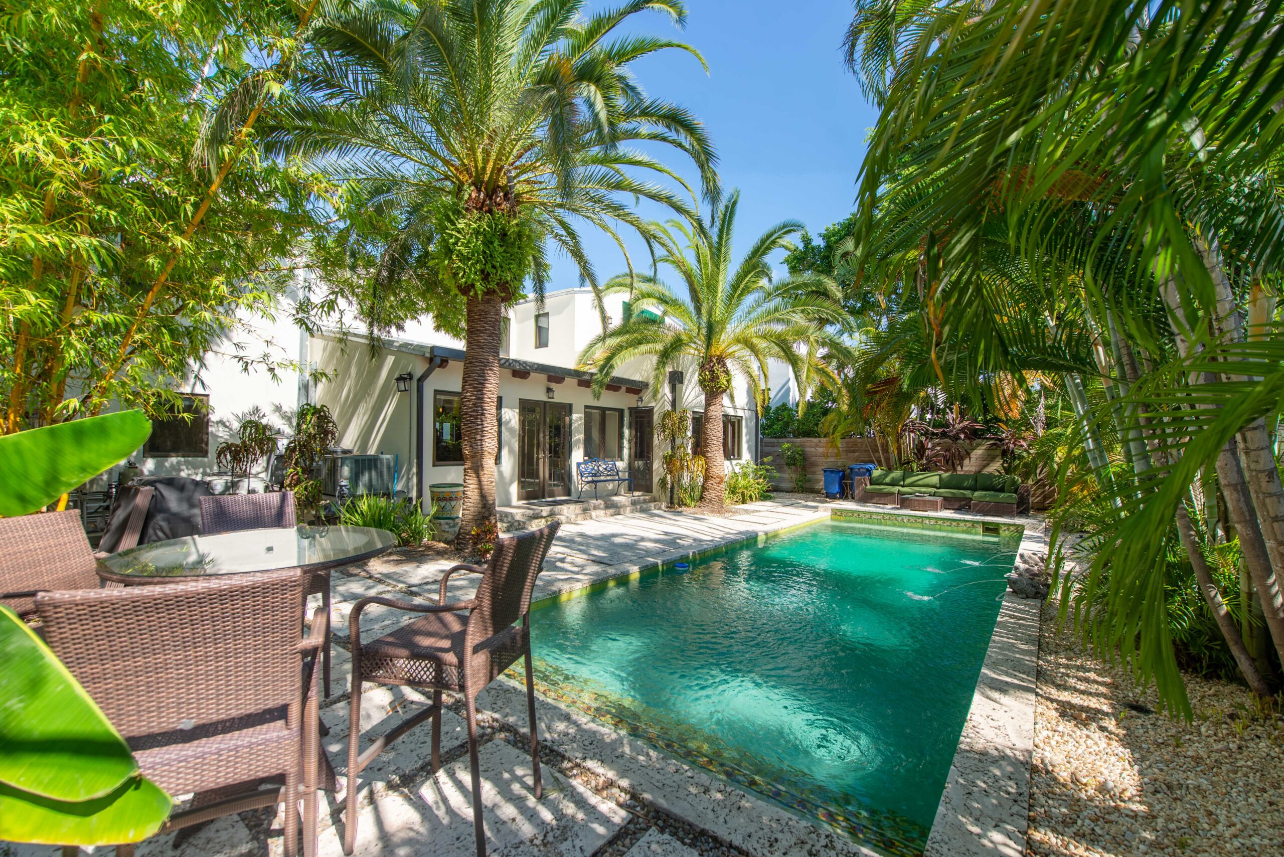 Living the Coastal Dream: Why Moving to Miami Beach in 2025 Is the Lifestyle Shift Everyone’s Talking About