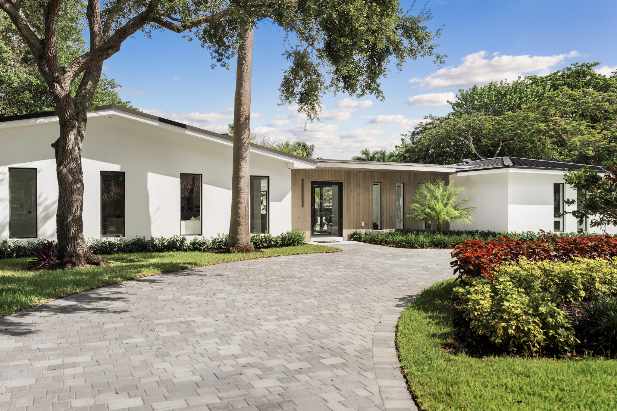 The Next Chapter Starts Here: A Smart Buyer’s Guide to Life in Palmetto Bay