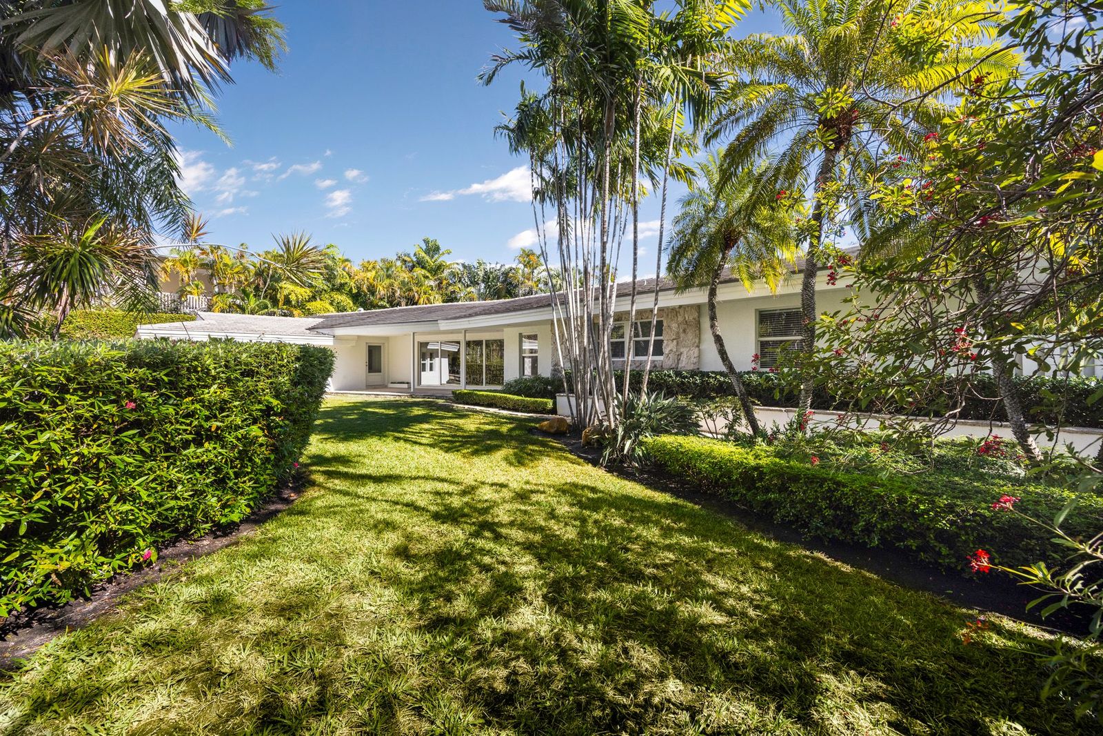 What Defines a Dream House in Key Biscayne? A Complete Seller’s Guide