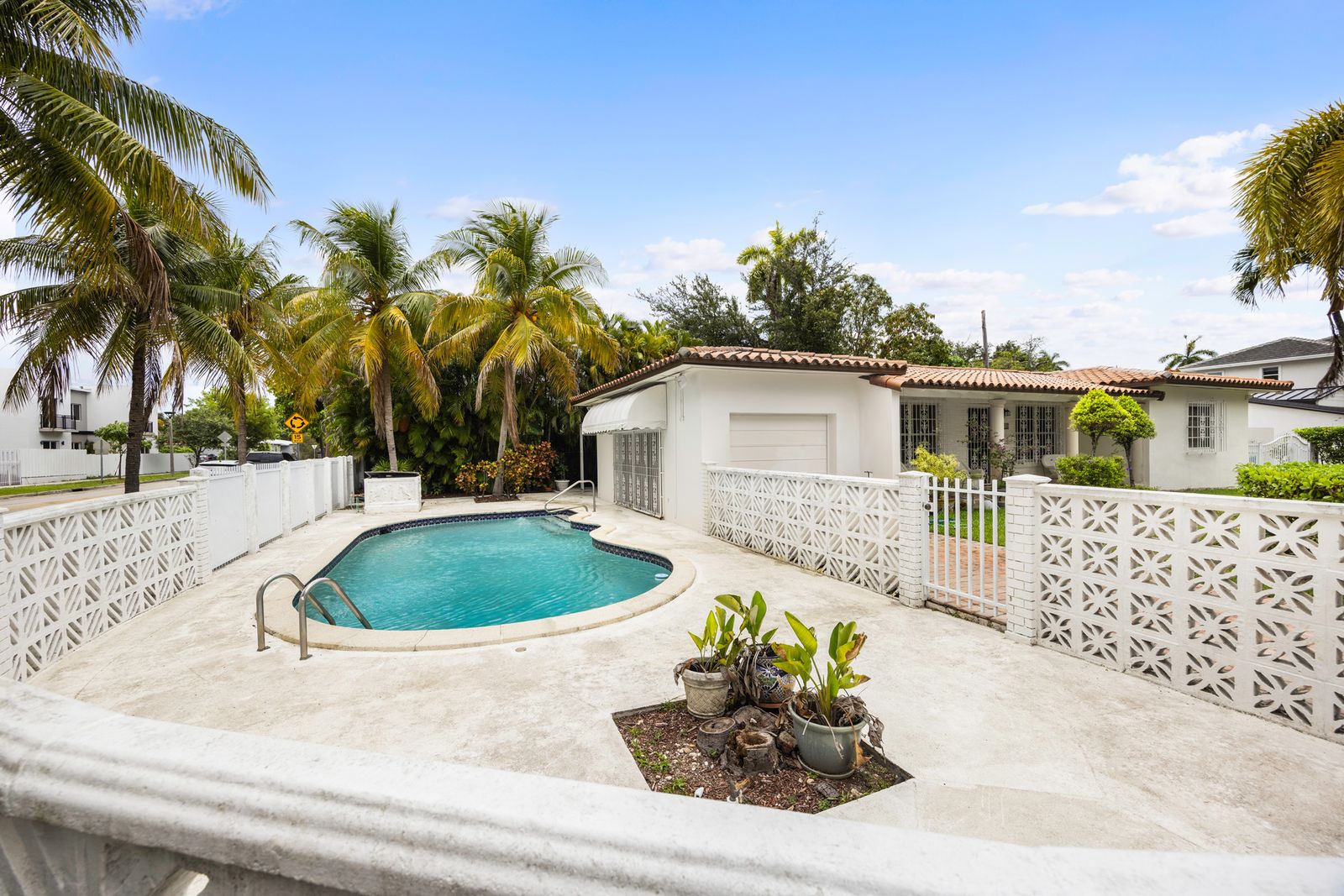 What Makes Living in The Roads So Unique? A Complete Guide for Home Sellers in The Roads, Miami