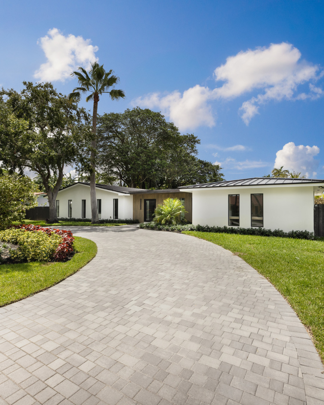 Smart Moves: How to Sell a Luxury Home in Palmetto Bay