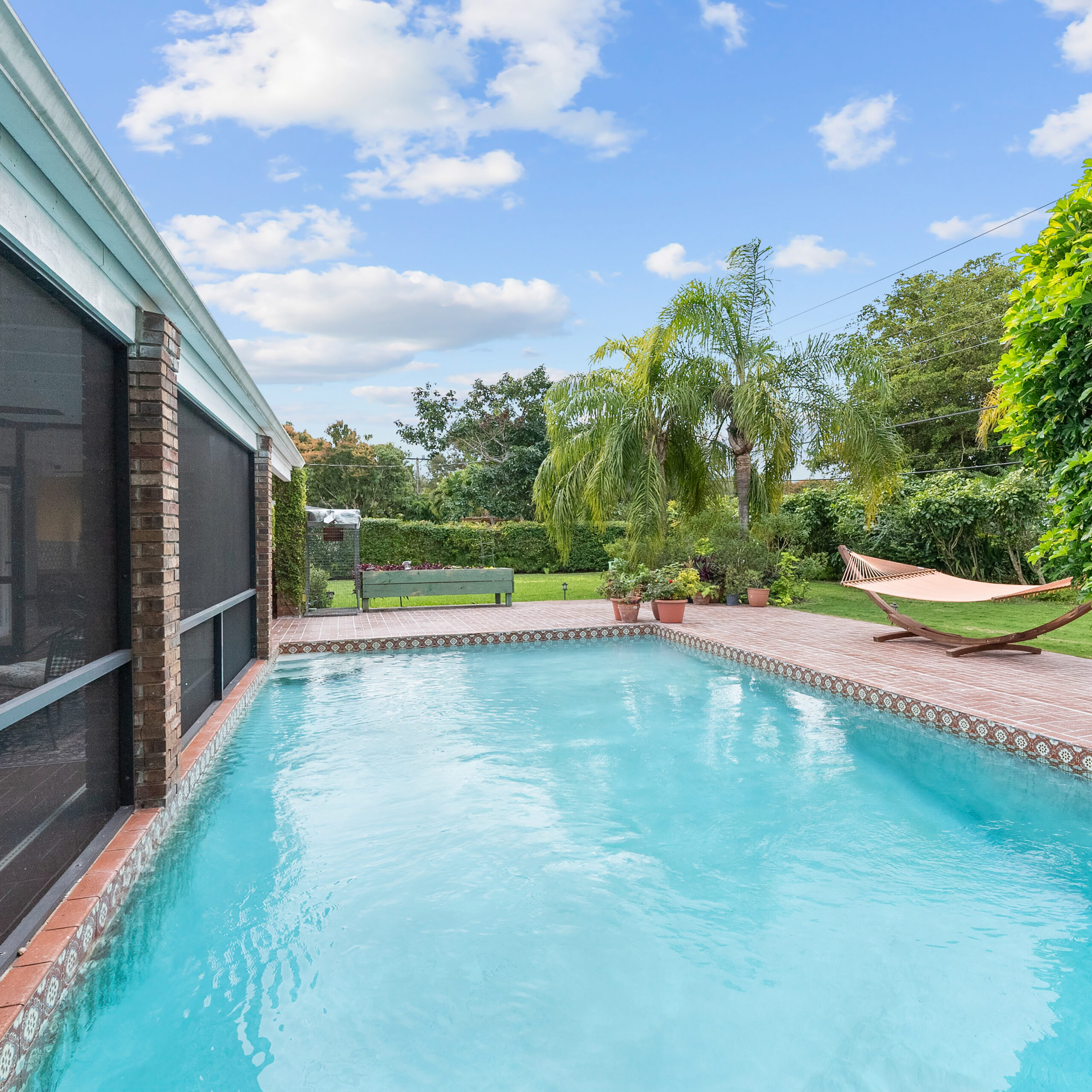 Why Palmetto Bay Is a Smart Choice for Real Estate Investors