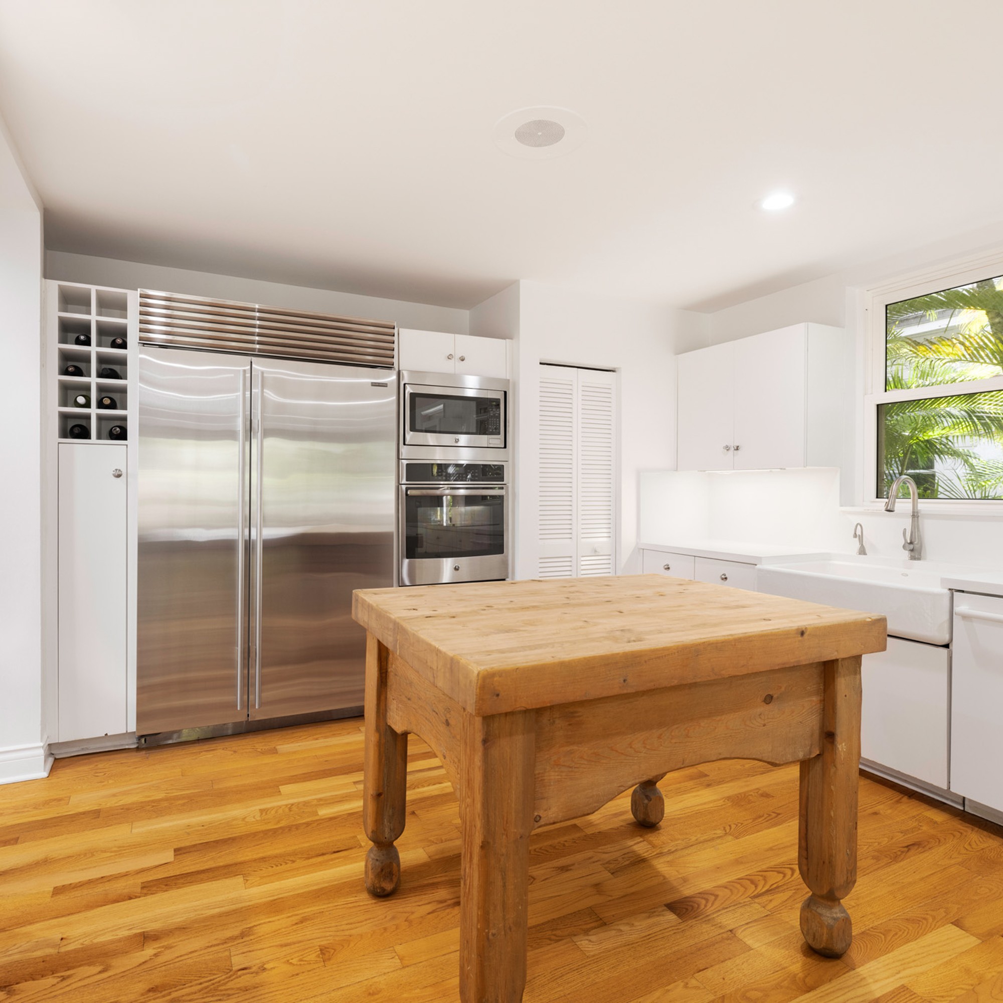 Selling a Tenant-Occupied Property in Coconut Grove: What’s Allowed—and What’s Not