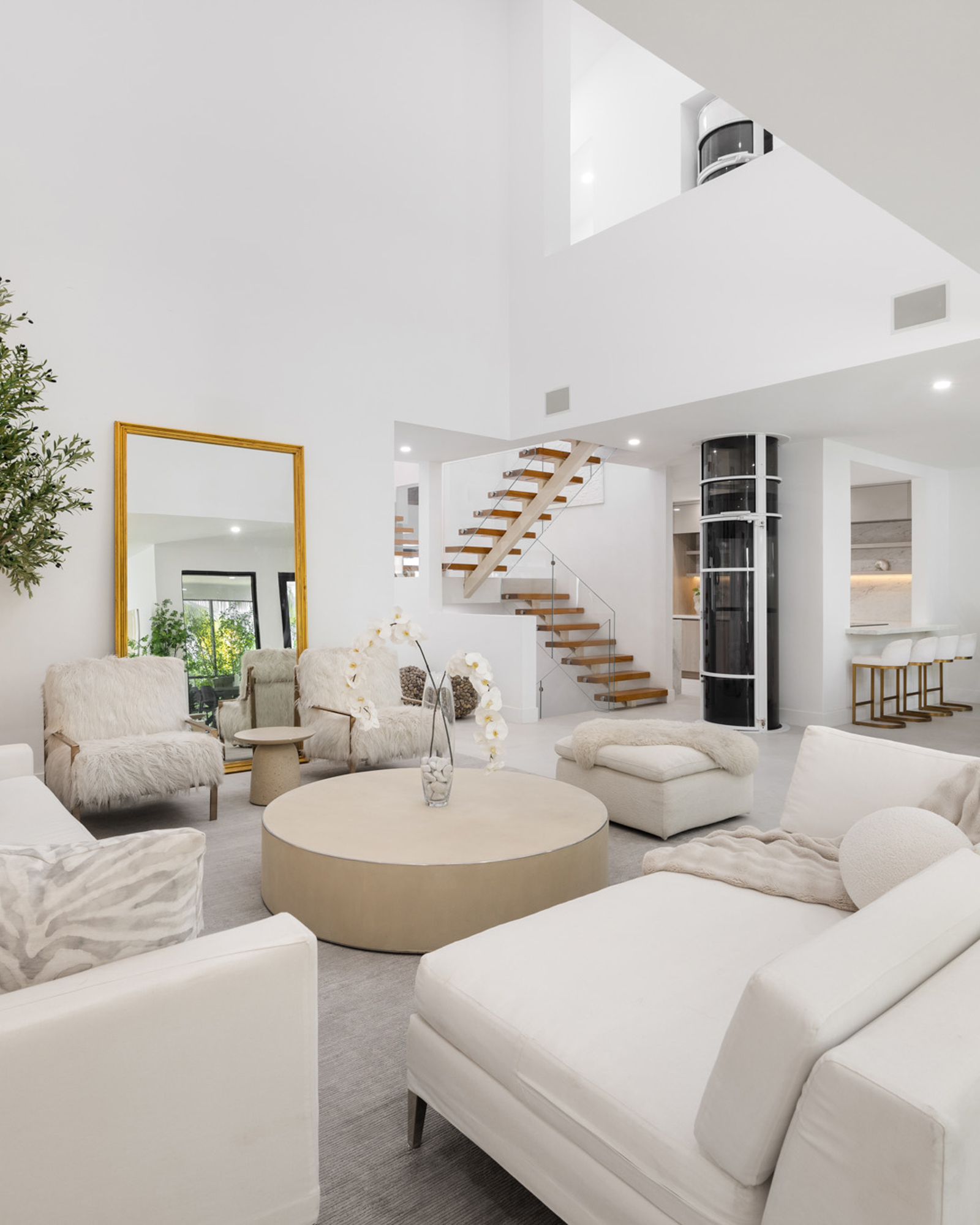 Is Now the Right Time to Sell in Coconut Grove? Let’s Talk Strategy