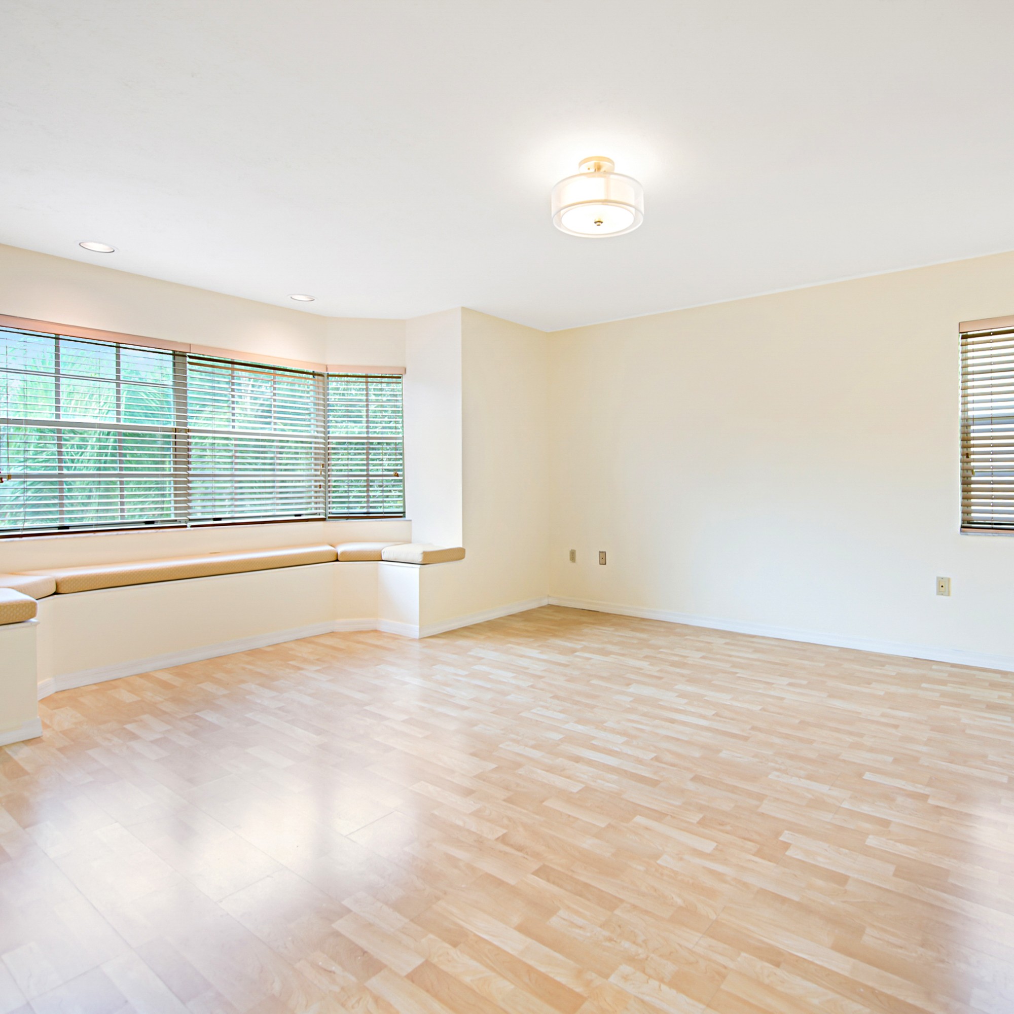 Can You Sell a Home in Coconut Grove Without an Agent? [2026 Guide]