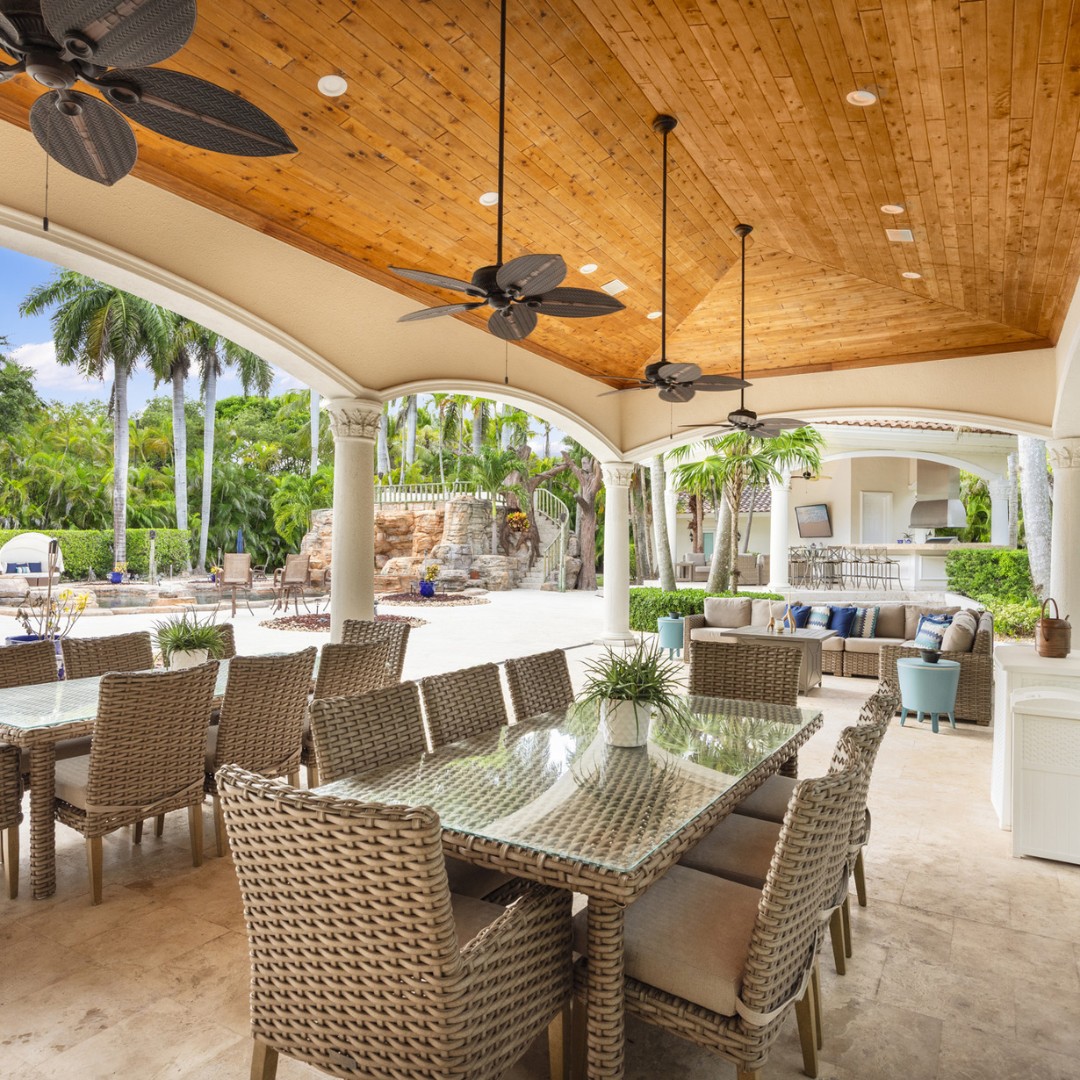 10 Pros and Cons of Waterfront Properties in Miami, FL? A Local Expert’s Breakdown